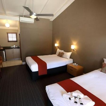 Rose & Crown Hotel Perth Buitenkant foto